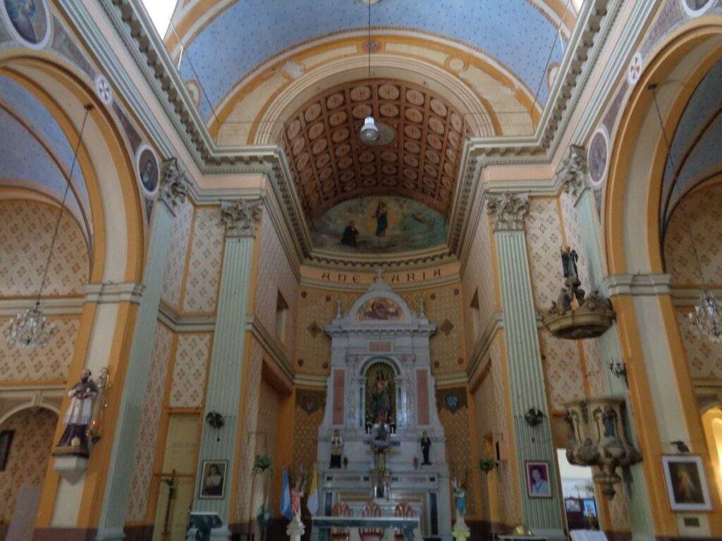 capilla maria auxiliadora tres arroyos buenos aires
