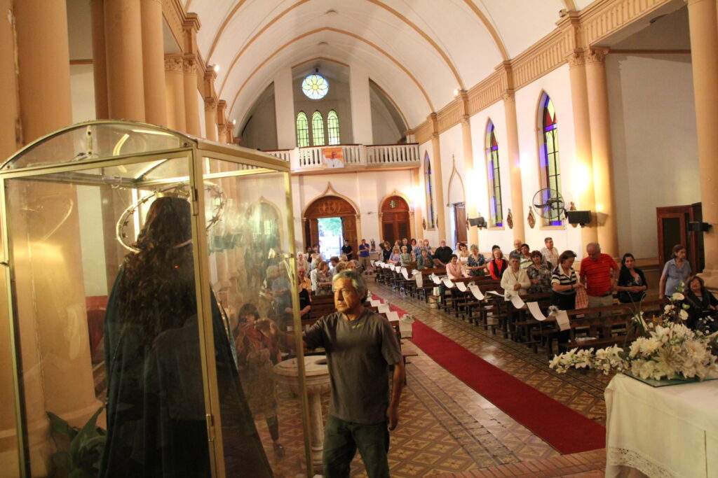 capilla maria madre de la iglesia san jose guaymallen mendoza