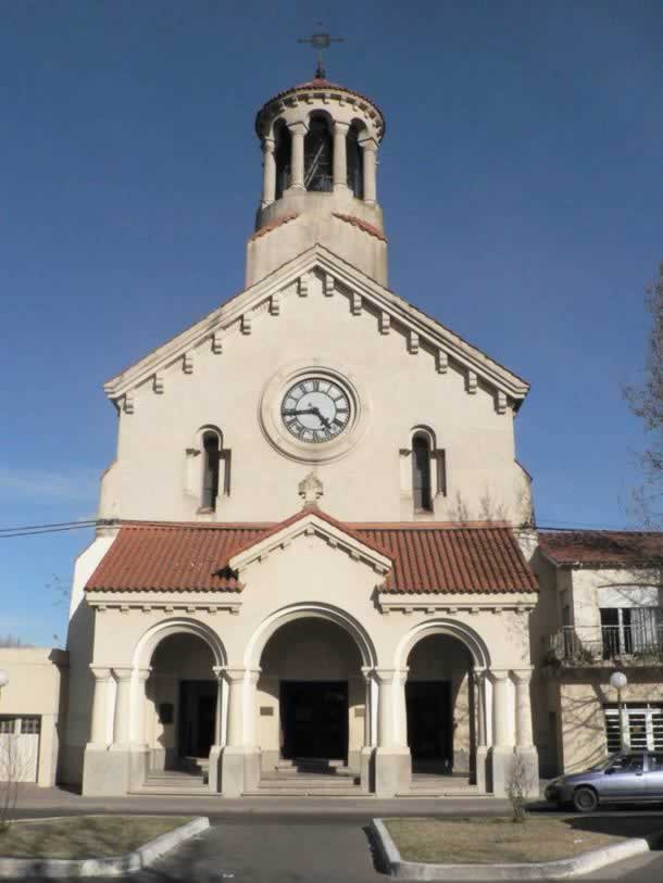 capilla nuestra senora de guadalupe trenque lauquen buenos aires