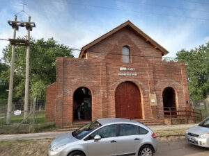 Capilla Nuestra Señora de Lourdes – Garín (Buenos Aires)