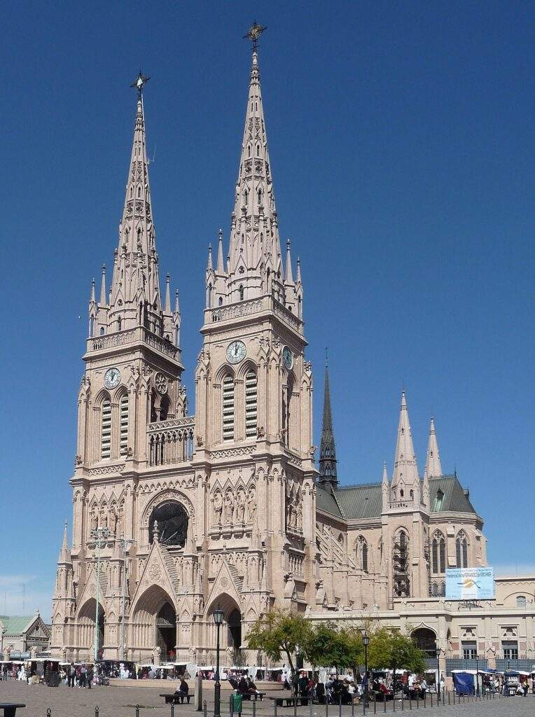 capilla nuestra senora de lujan escobar buenos aires