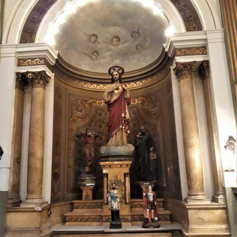 capilla sagrado corazon hospital coronel suarez buenos aires