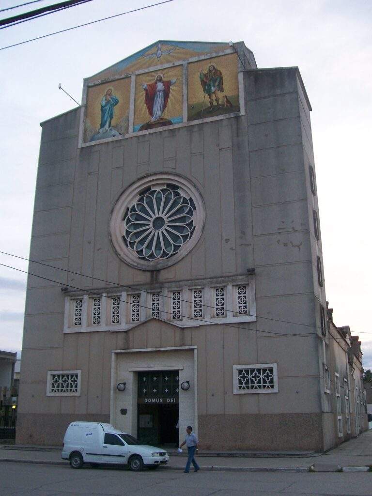capilla sagrado corazon roque saenz pena chaco
