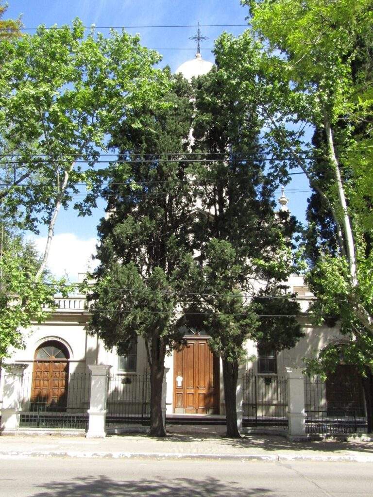 capilla san jose burzaco almirante brown buenos aires