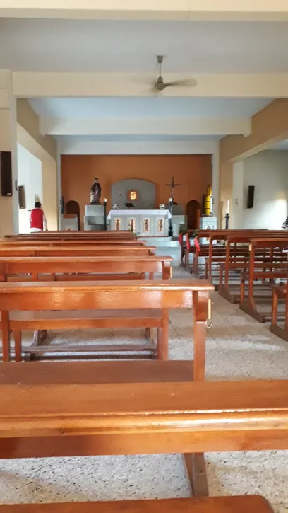 capilla santa ana y san joaquin villa carlos paz cordoba