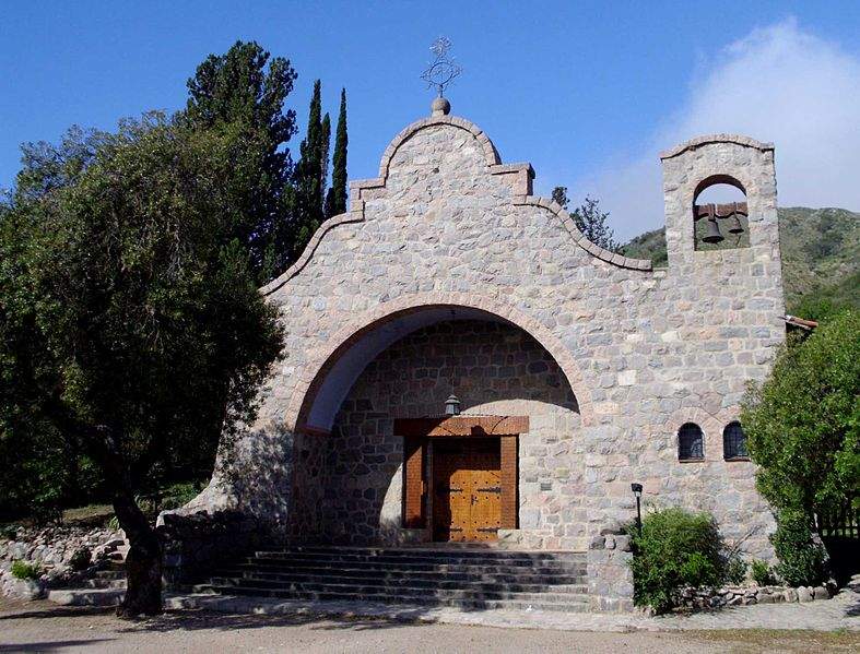 capilla santa teresita los cocos cordoba
