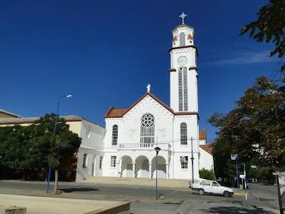 iglesia centro ceferino general roca rio negro