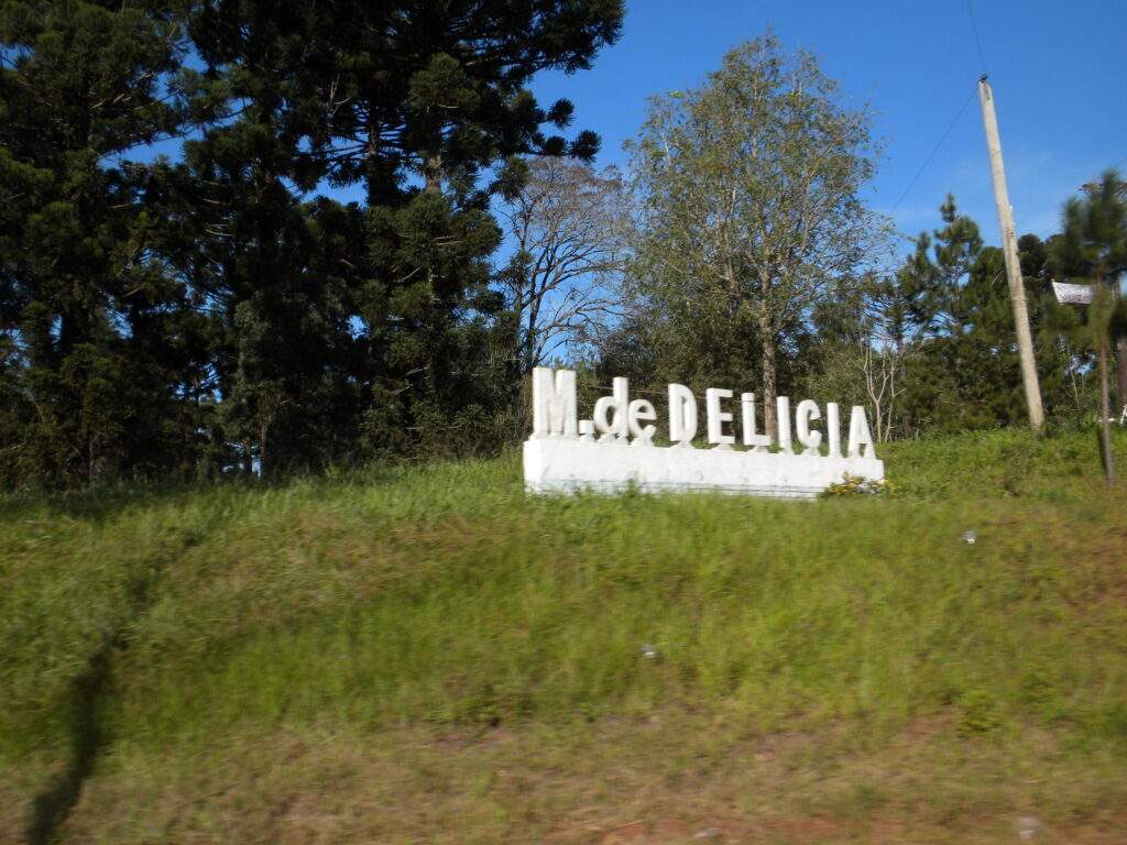 iglesia santa maria magdalena y san fco colonia delicia mado misiones