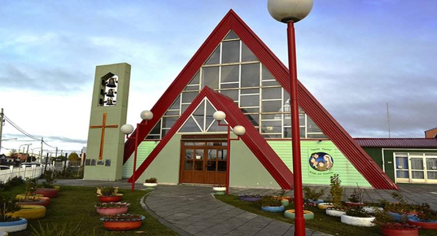 parroquia de la sagrada familia rio grande tierra del fuego