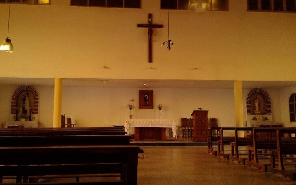 parroquia nuestra senora del carmen grand bourg buenos aires