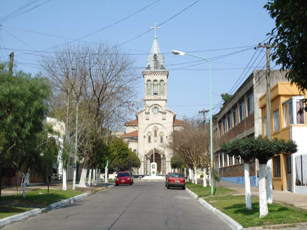 Parroquia San Antonio de Padua – San Antonio de Padua (Buenos Aires)